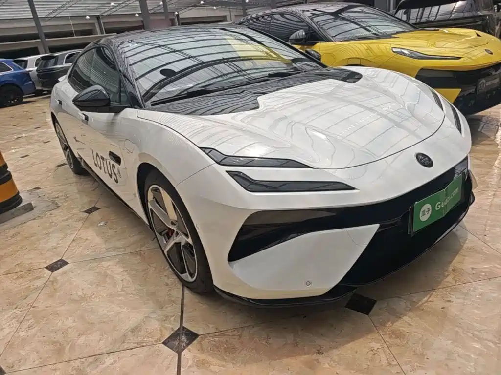 Lotus Emeya 2024 EMEYA L+