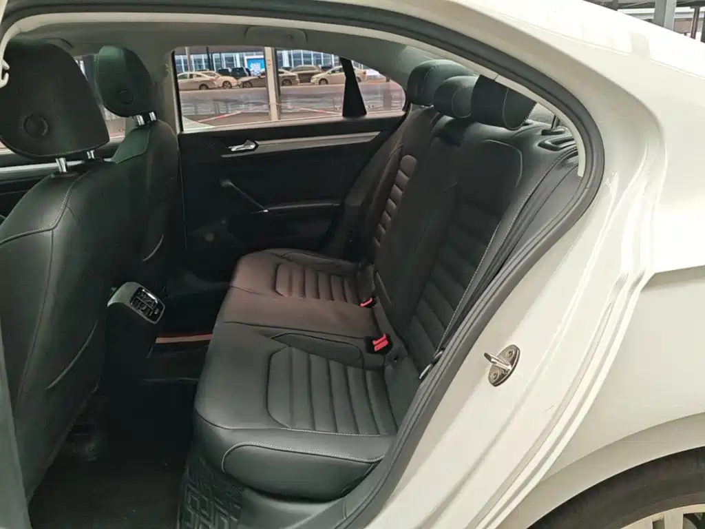 Volkswagen Lamando — миниатюра 17