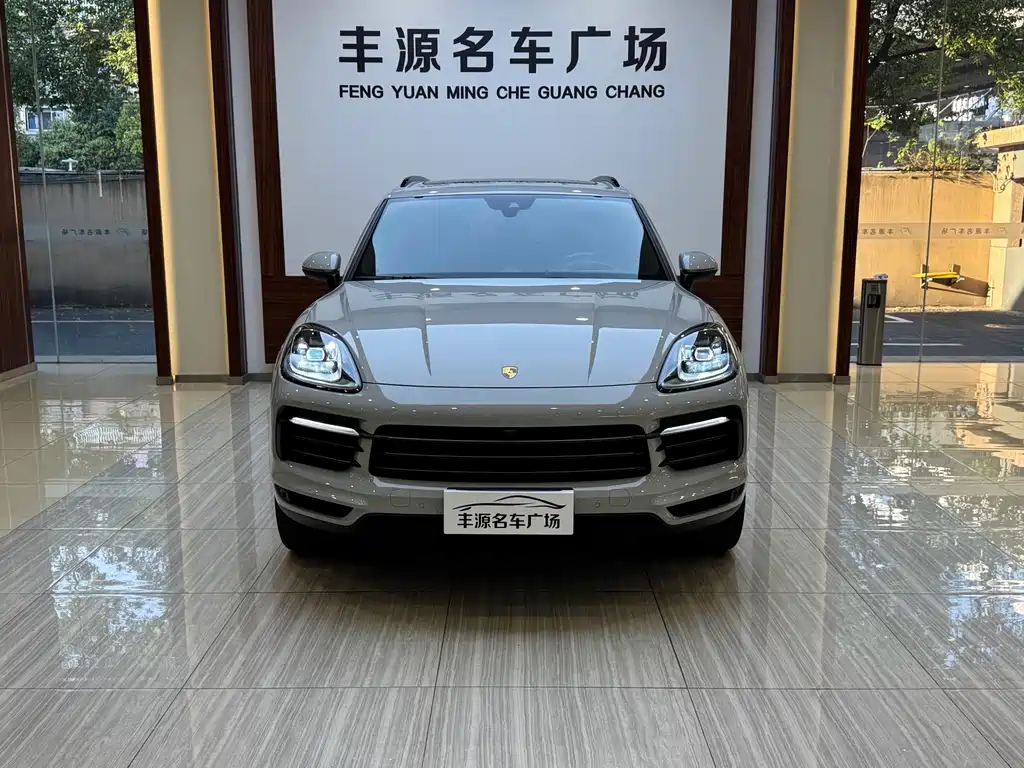 Porsche Cayenne — миниатюра 2