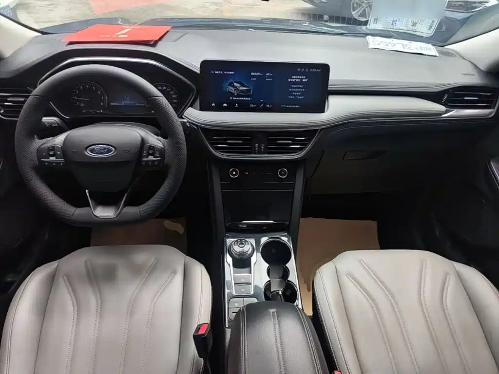 Ford Escape — миниатюра 10