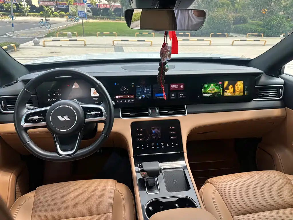 Li Auto Li ONE — миниатюра 6