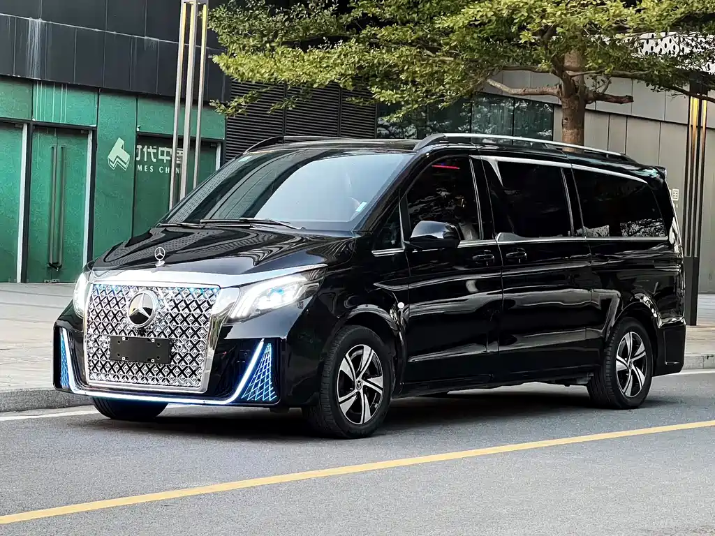 Купить Mercedes-Benz Vito
