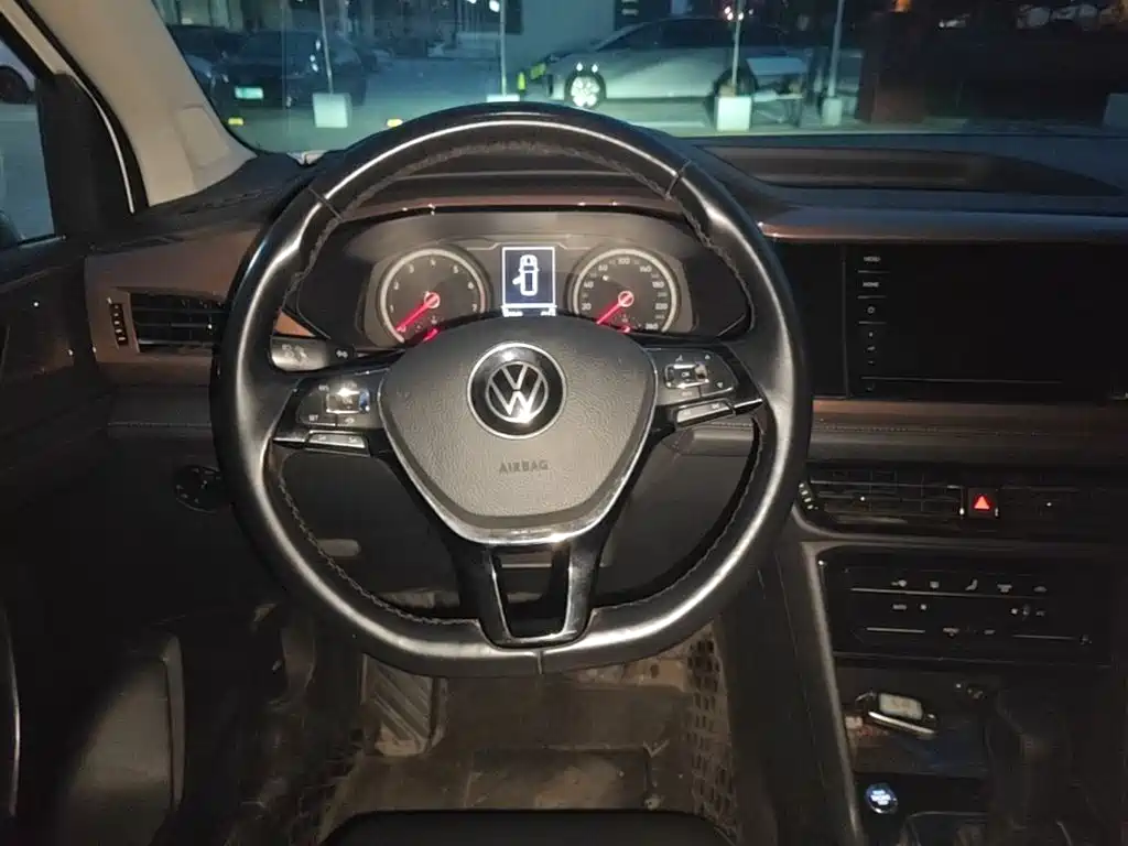 Volkswagen Tharu — миниатюра 11