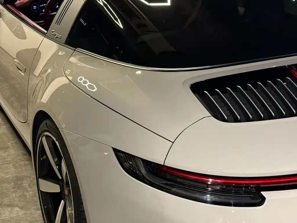 Porsche 911 — миниатюра 3