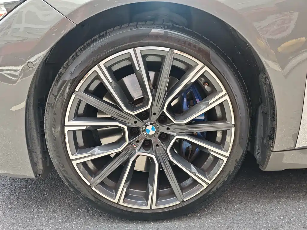 BMW 7 Series 740Li Leading Type M Sport Package, фото 27
