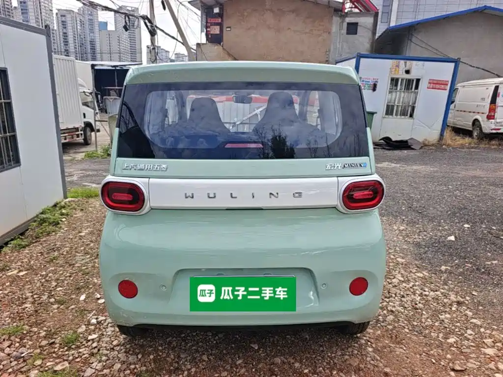 Wuling MINIEV — миниатюра 6