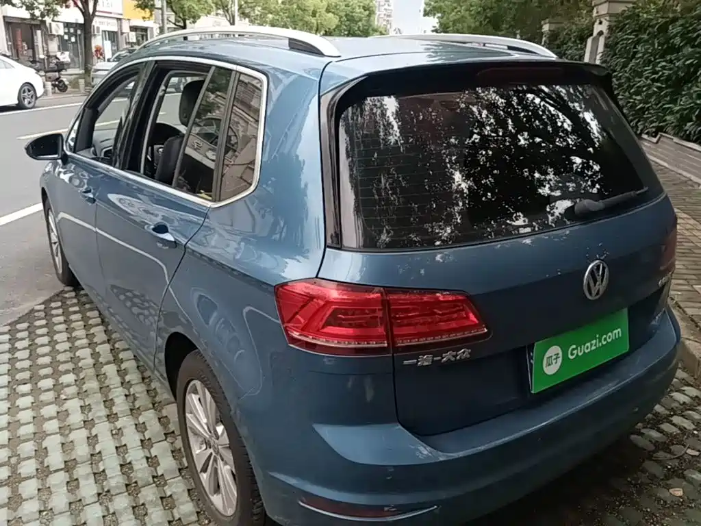 Volkswagen Golf Sportsvan — миниатюра 5