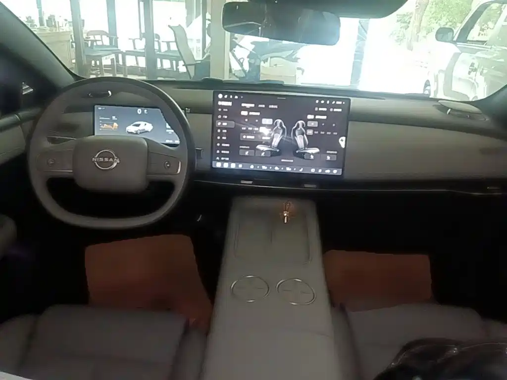 Nissan N7 — миниатюра 10