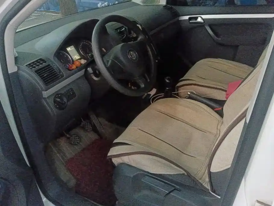 Volkswagen Touran — миниатюра 9