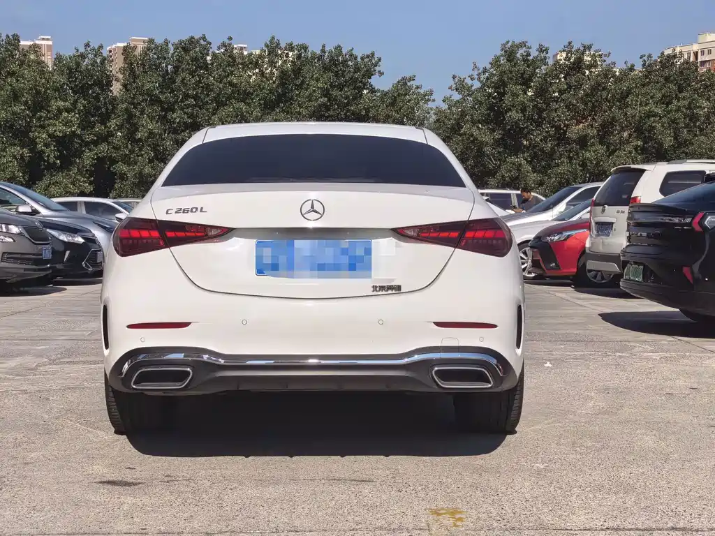 Mercedes-Benz C-Class — миниатюра 4