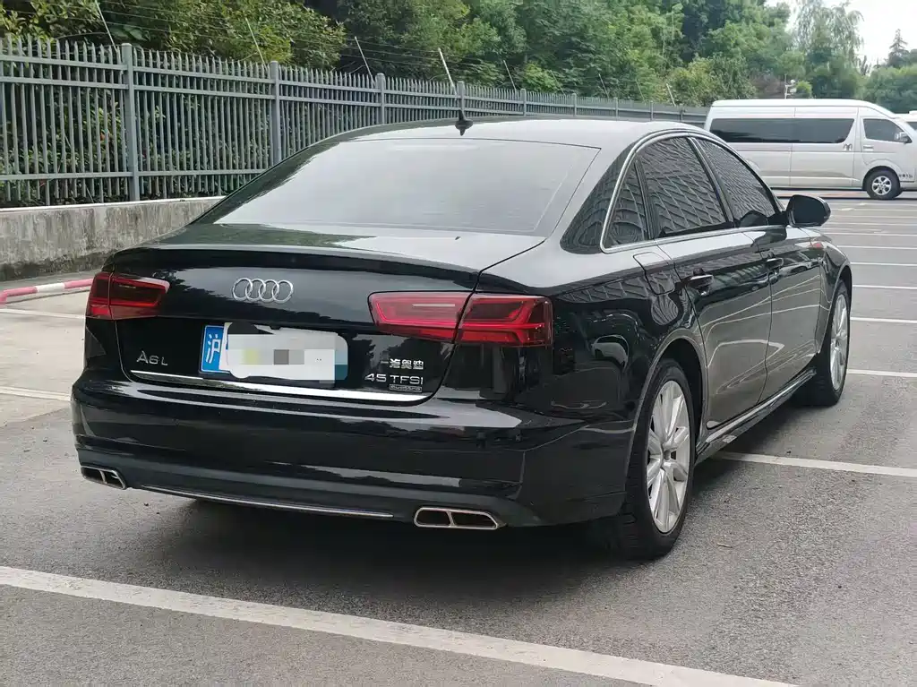 Audi A6L — миниатюра 8