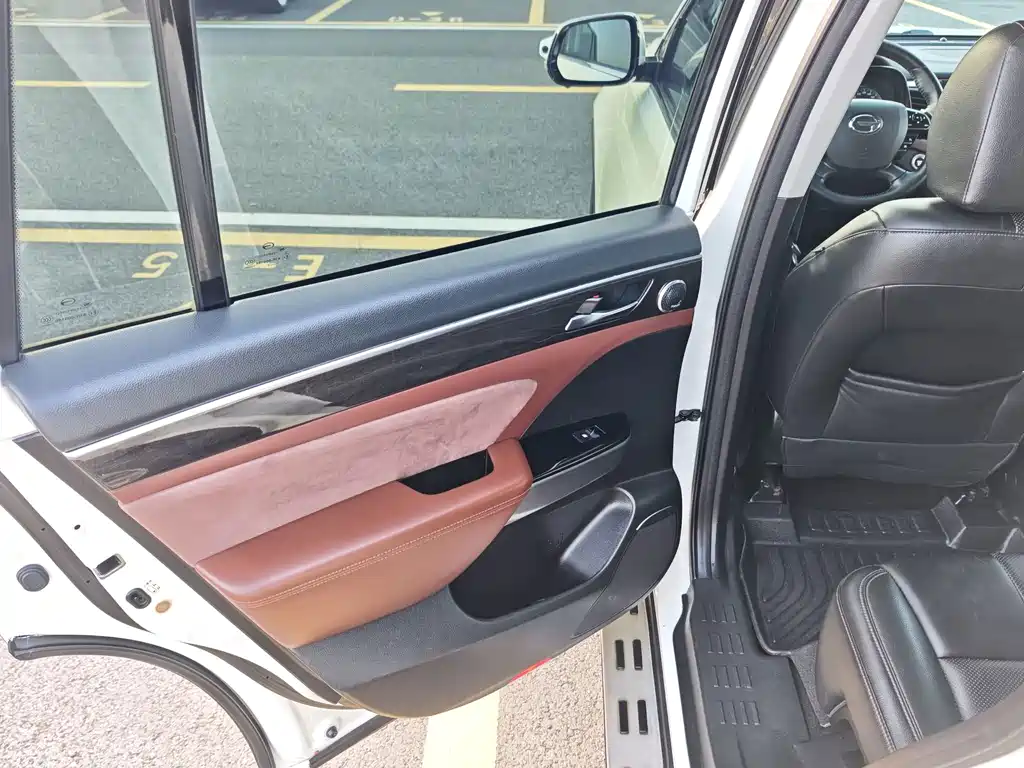GAC Motor Trumpchi GS8 — миниатюра 14