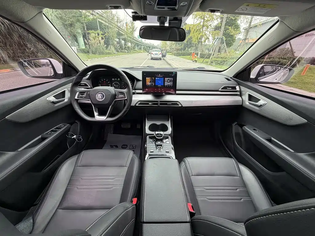 BYD Qin NEV — миниатюра 13