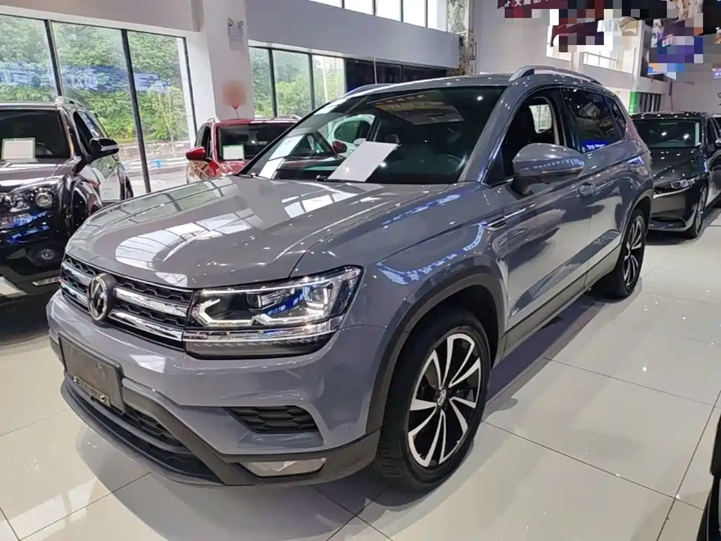 Volkswagen Tharu