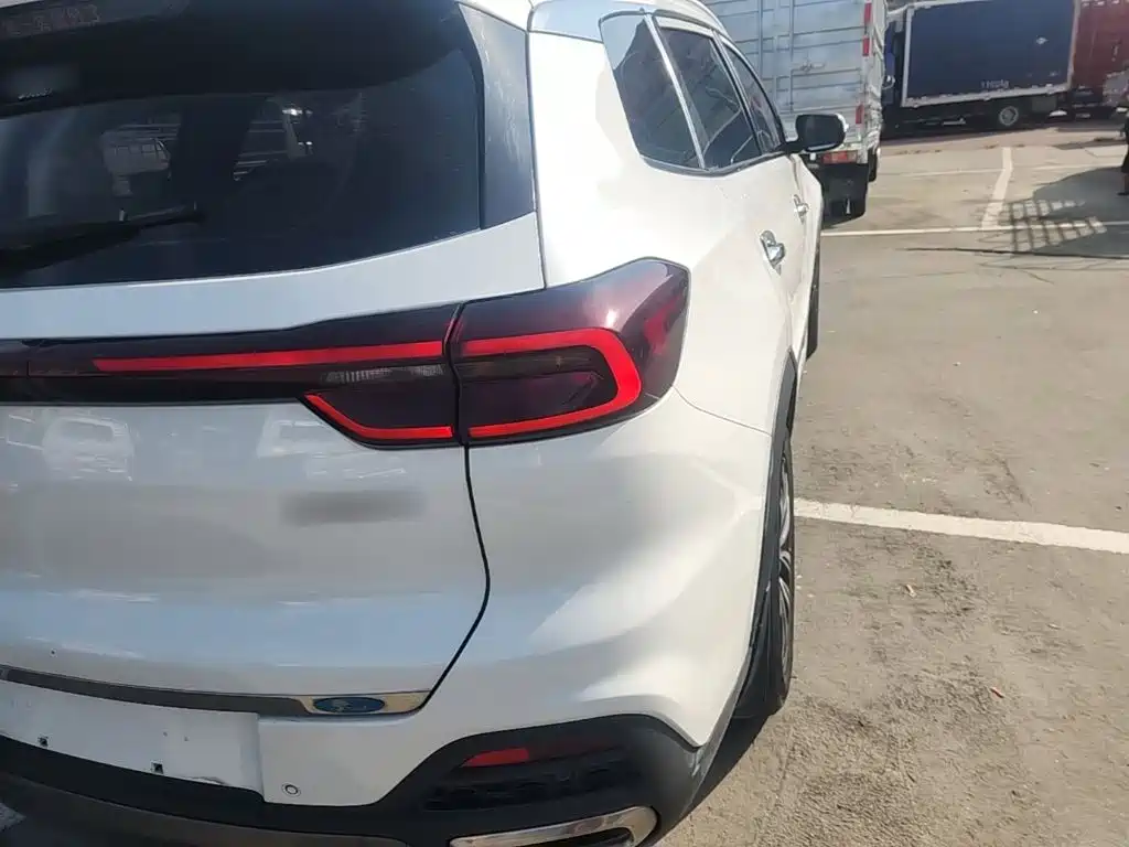Chery Tiggo 8 — миниатюра 8