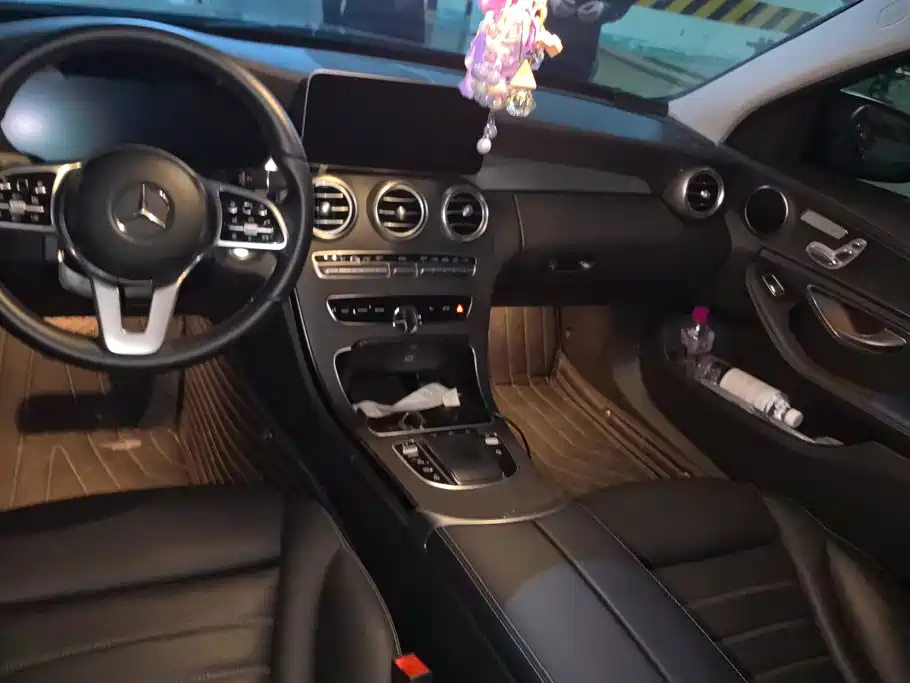 Mercedes-Benz C-Class — миниатюра 16