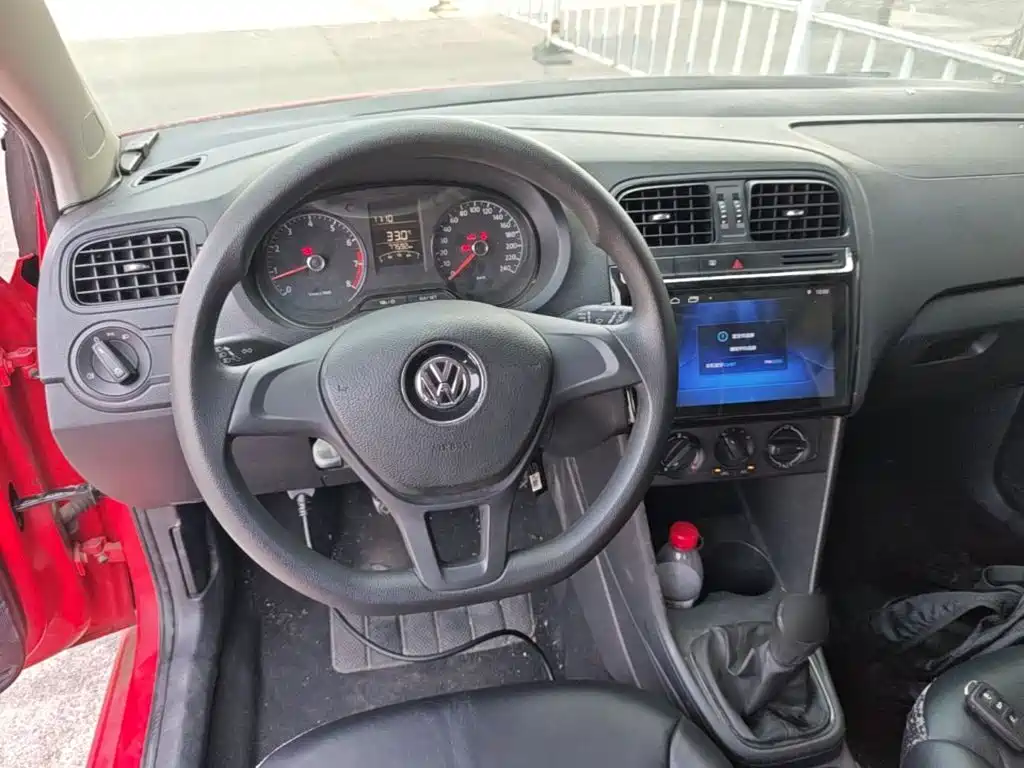 Volkswagen Polo — миниатюра 11