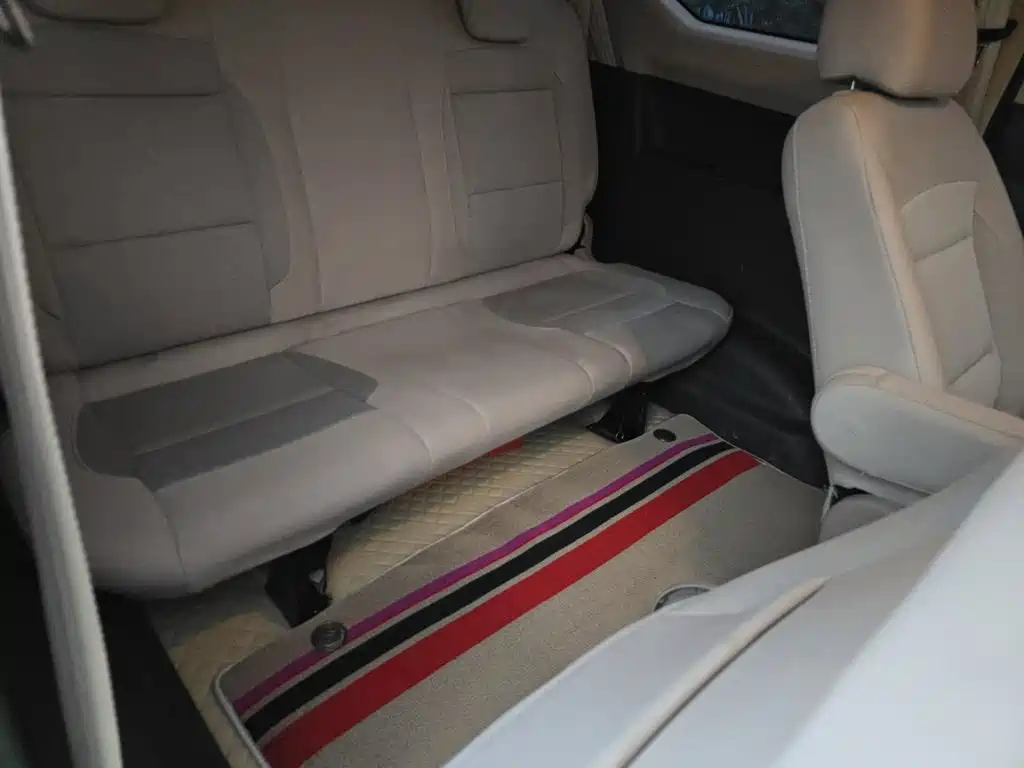 Wuling Hongguang — миниатюра 16
