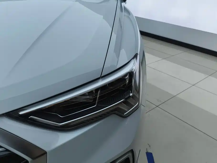 Audi Q3 Sportback — миниатюра 5