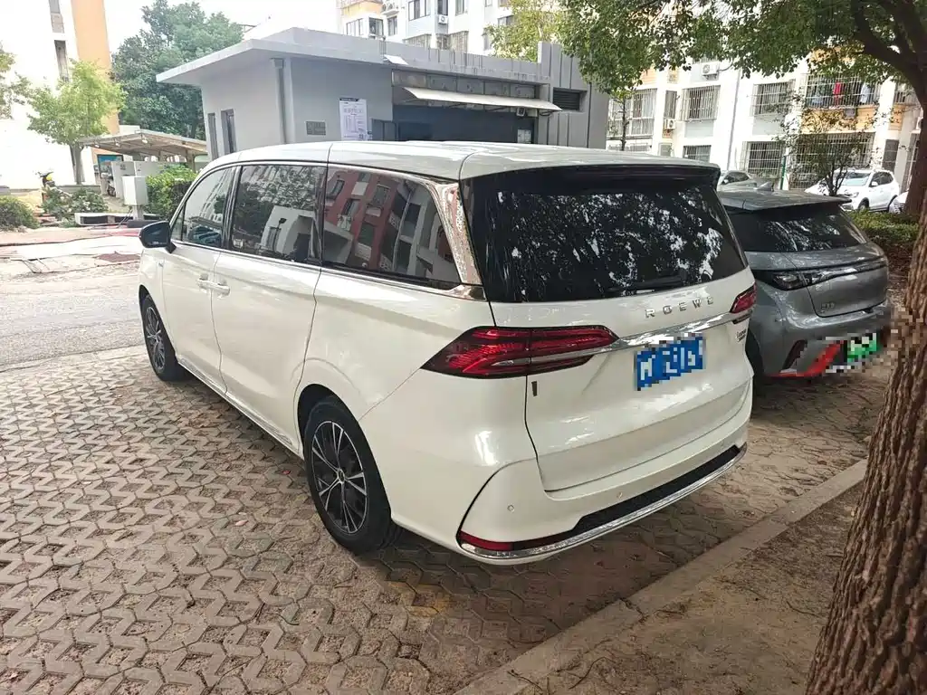 Roewe iMAX8 — миниатюра 2