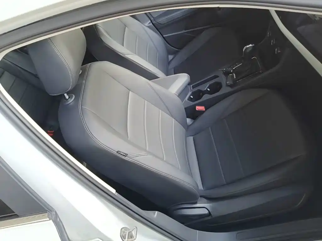 Volkswagen Lavida — миниатюра 25