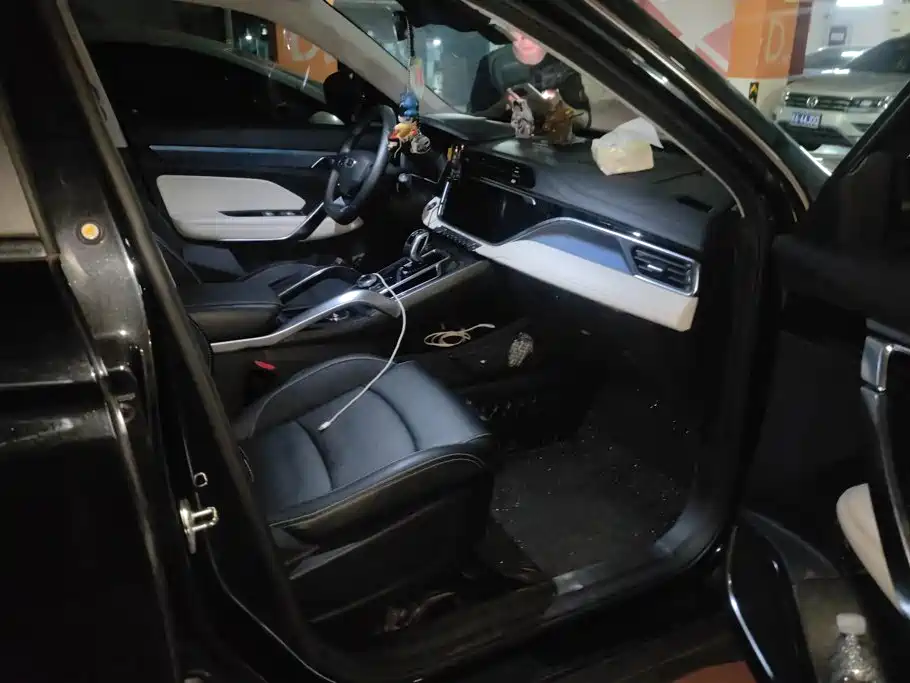 Geely Boyue — миниатюра 8