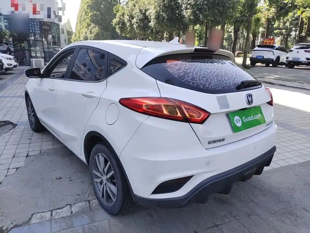 Changan Eado XT — миниатюра 5