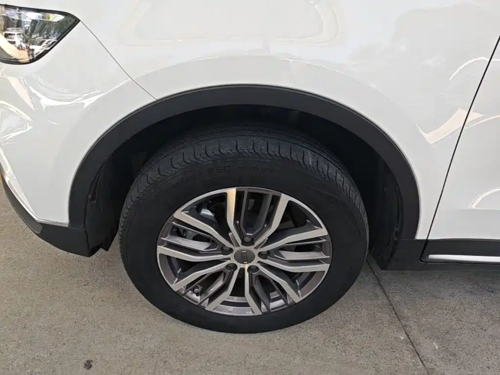 Geely Boyue — миниатюра 23