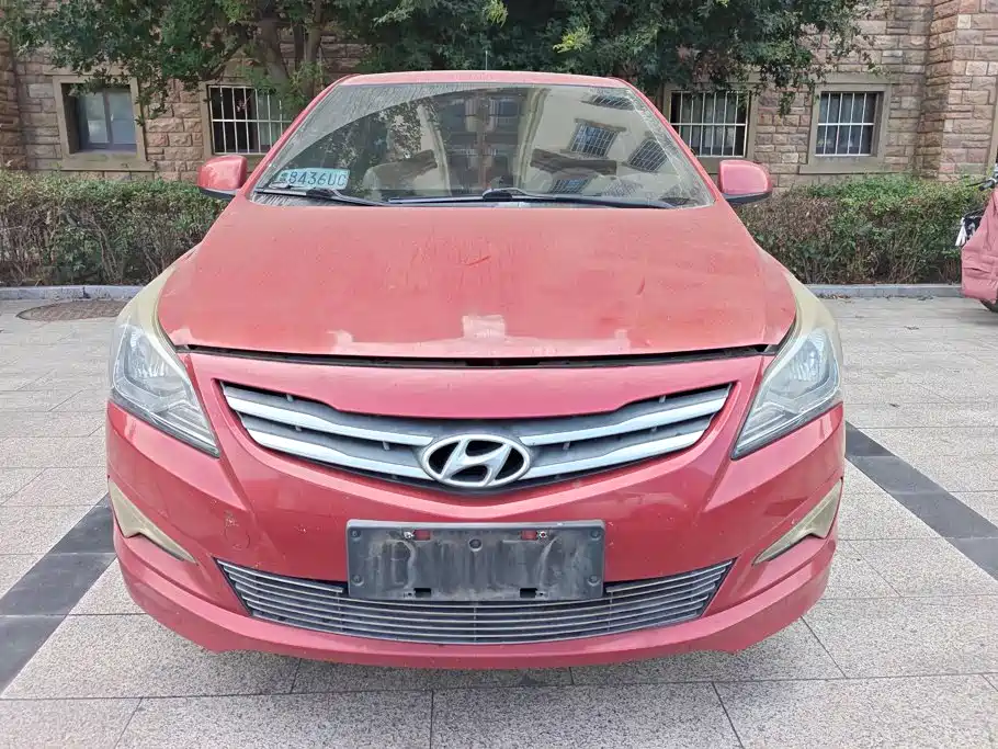 Hyundai Verna — миниатюра 2