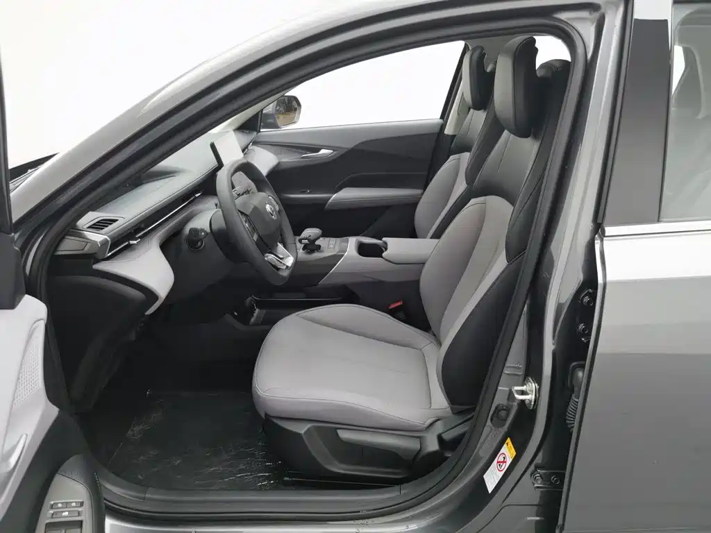 Changan Eado — миниатюра 10