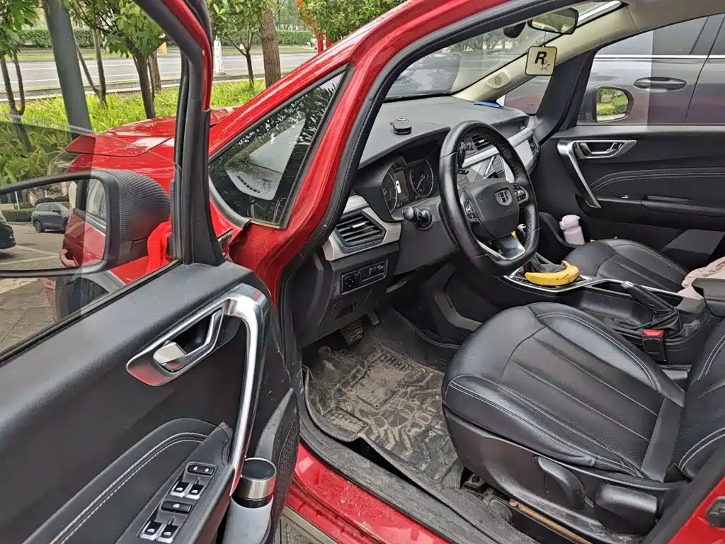 Geely Vision X3 — миниатюра 12