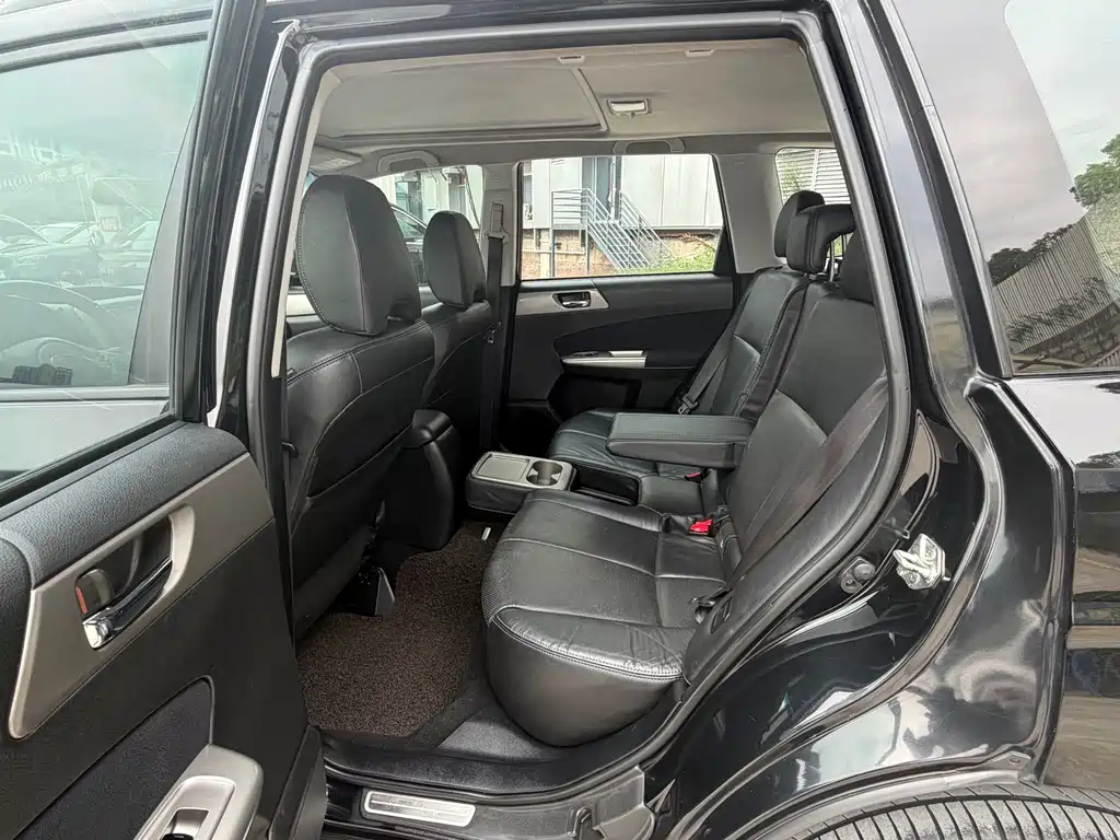 Subaru Forester — миниатюра 8