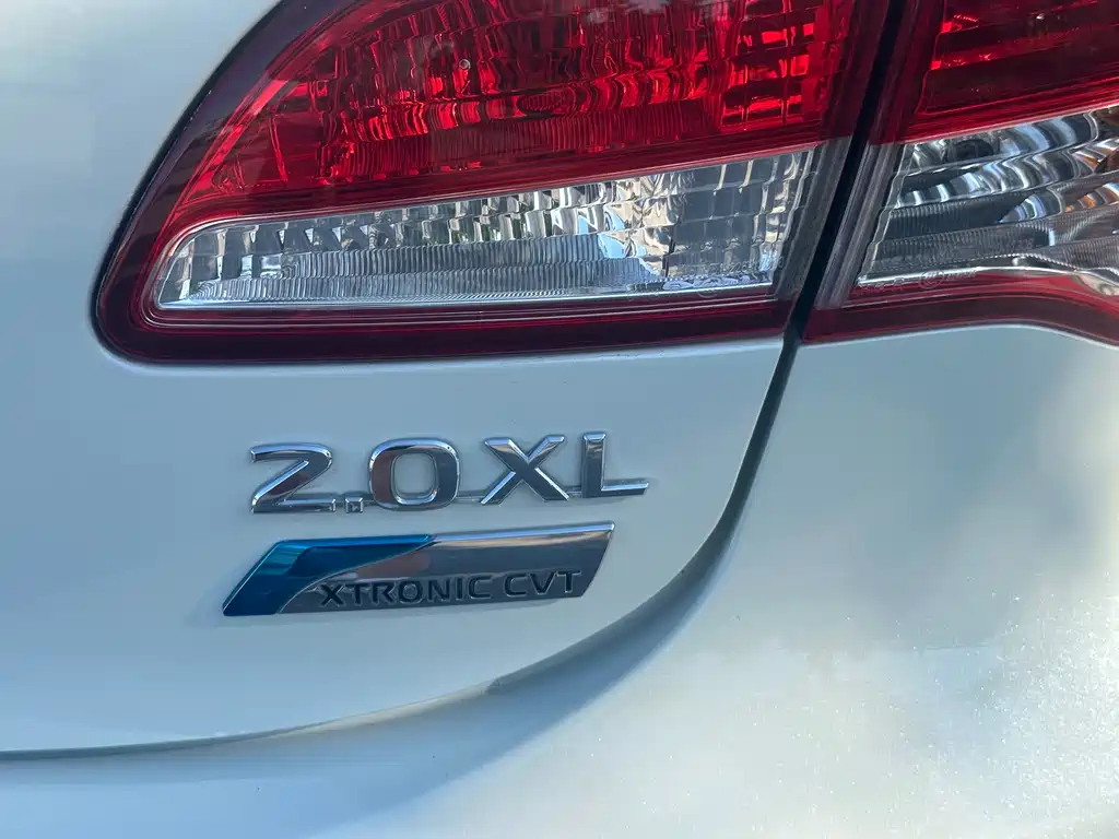Nissan Sylphy 2009 2.0XL CVT