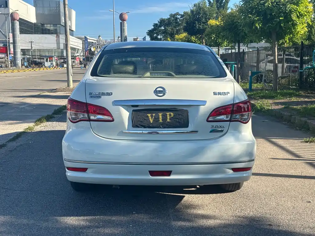 Nissan Sylphy 2009 2.0XL CVT
