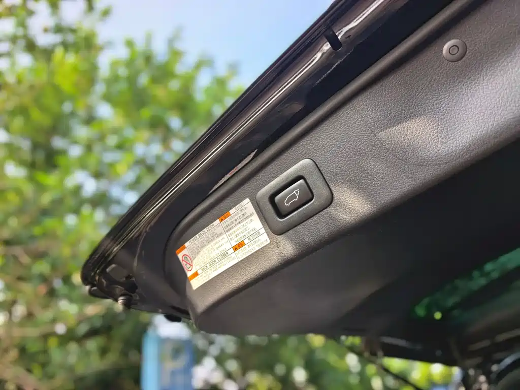 Toyota Vellfire — миниатюра 21