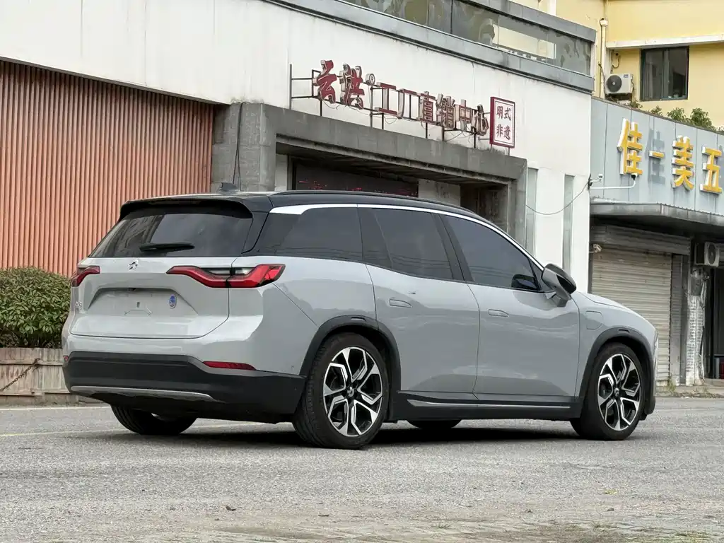 NIO ES8 — миниатюра 10