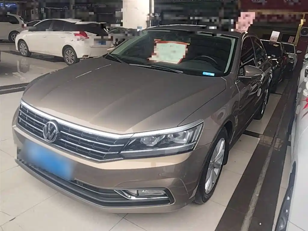 Volkswagen Passat 2017 280TSI DSG Honorable Edition