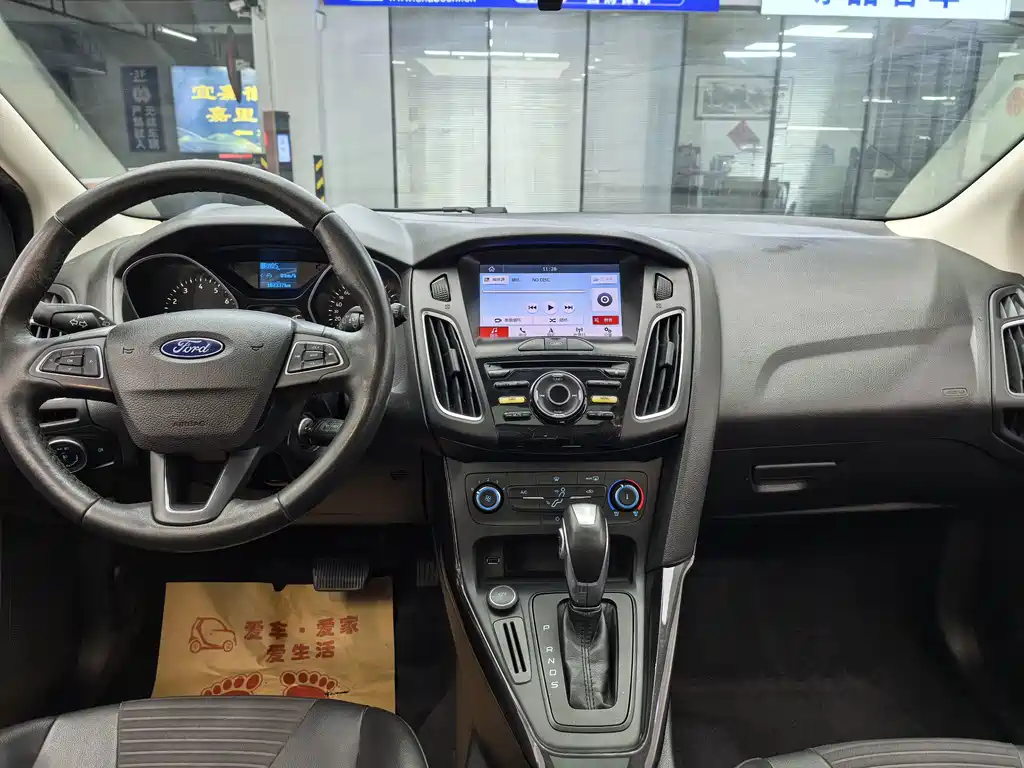 Ford Focus — миниатюра 9