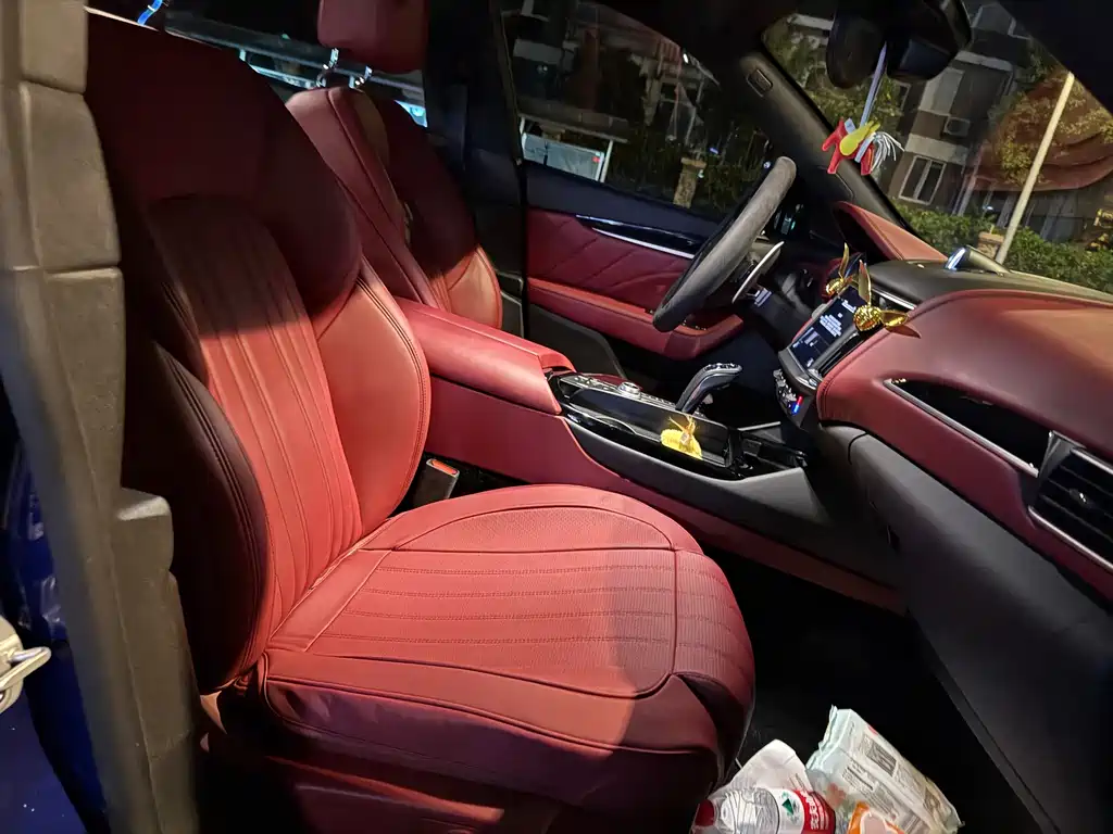 Maserati Levante — миниатюра 9