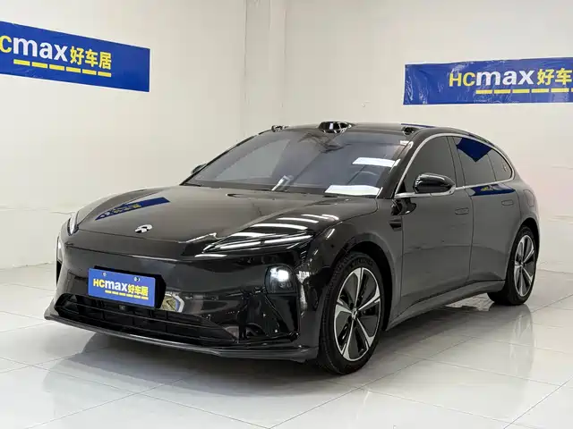 NIO NIO ET5T 2025