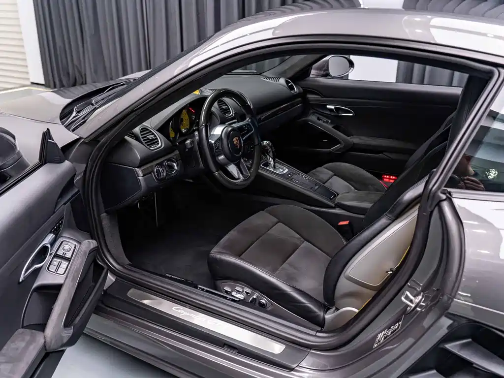 Porsche 718 — миниатюра 8