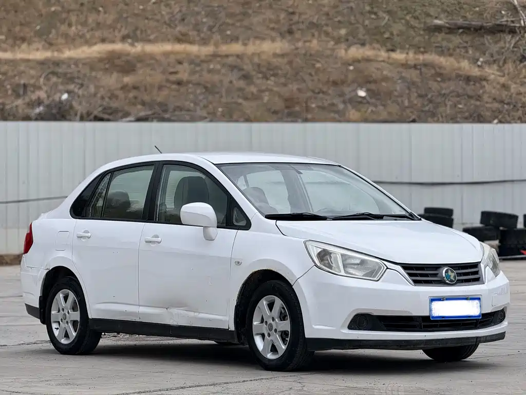 Venucia D50 — миниатюра 3