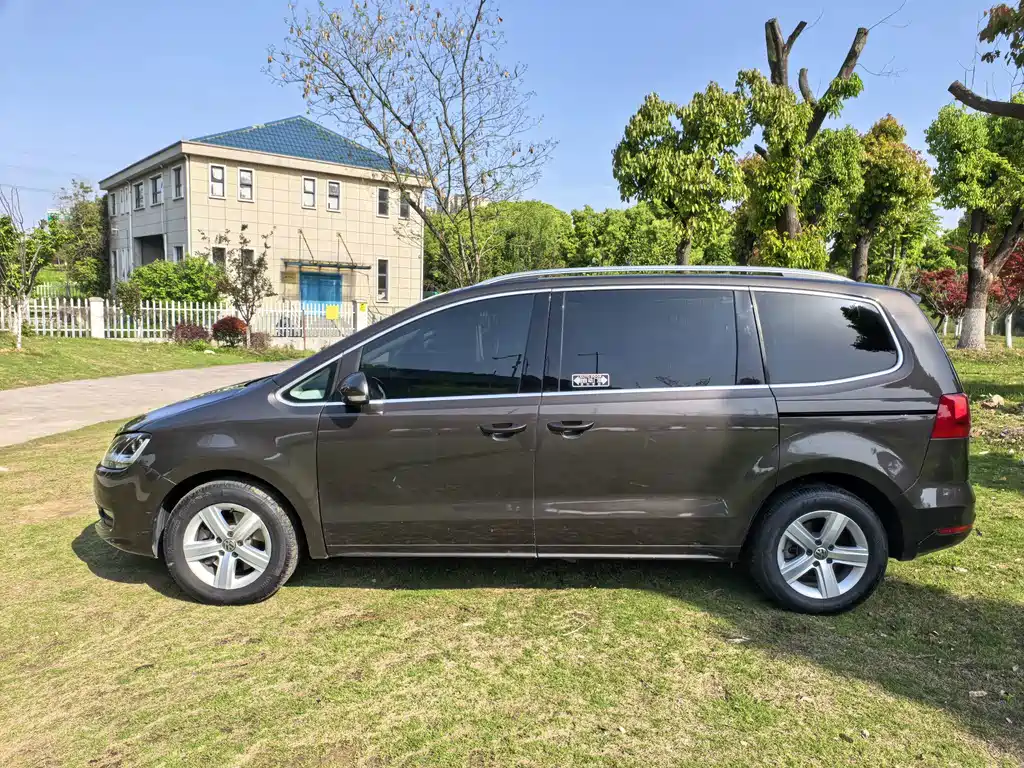 Volkswagen Sharan — миниатюра 4
