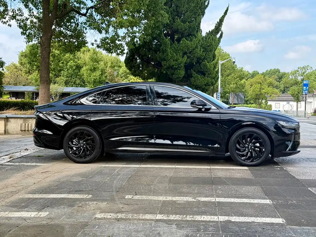 Lincoln Z — миниатюра 4