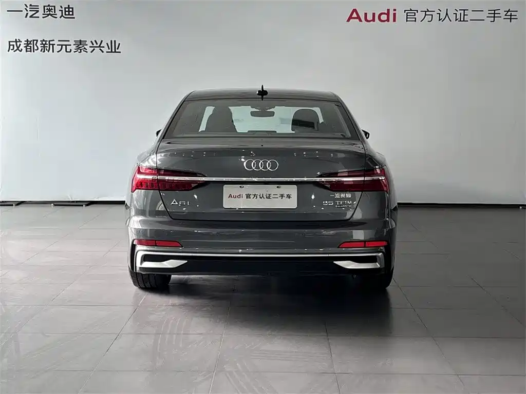 Audi A6L 2023 55 TFSI quattro Premium