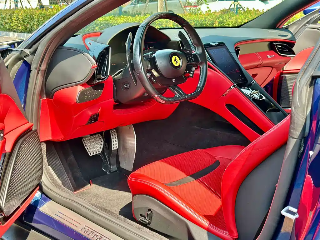 Ferrari Roma — миниатюра 13