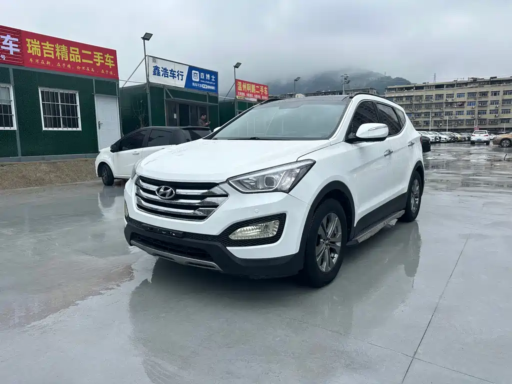 Купить Hyundai Santa Fe