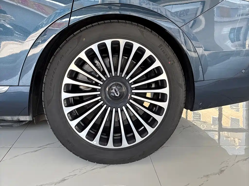 AITO ASK THE WORLD M9