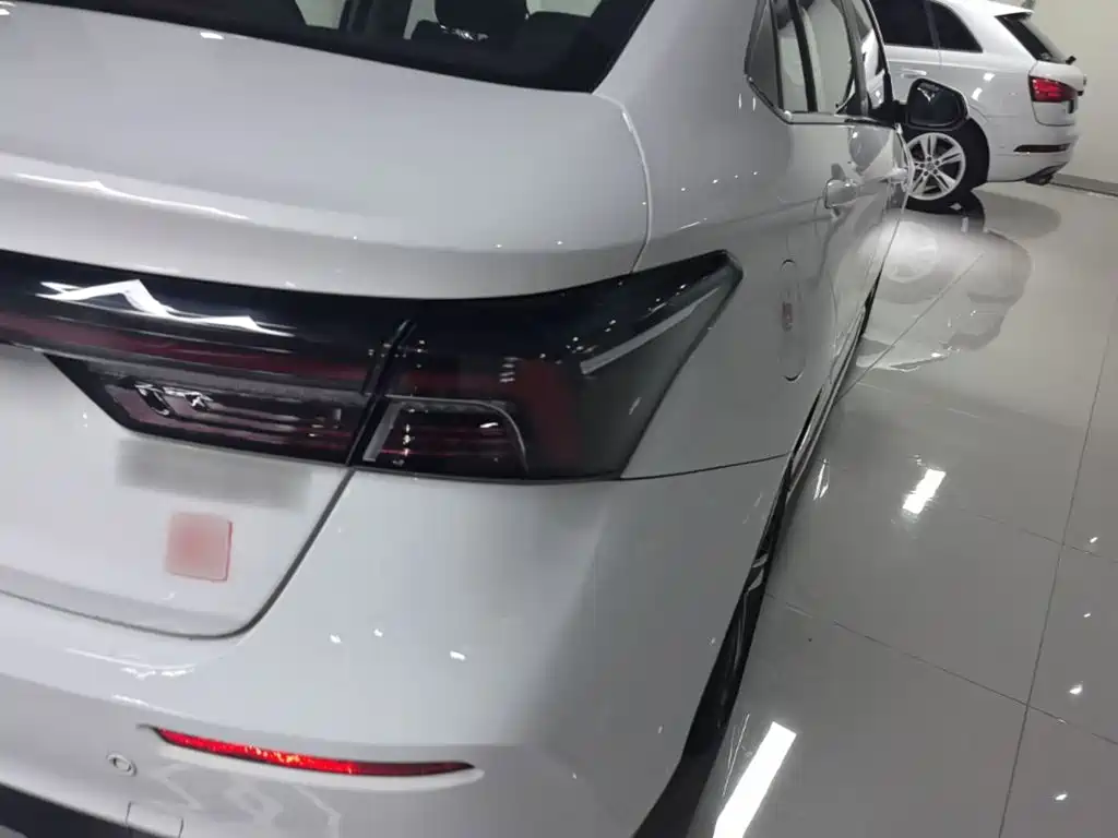 Chery 5 PLUS 2023 1.5L CVT
