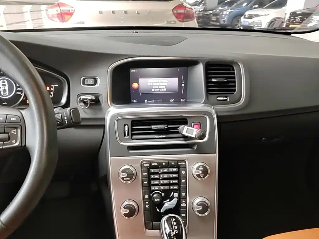 Volvo S60 — миниатюра 13
